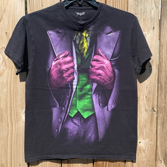 The Dark Knight Graphic Joker Short Sleeved T-Shirt - Picture 1 of 4